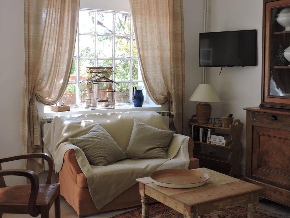 La Nesquiere Chambres D'Hotes 페른느 레 퐁텐느 외부 사진